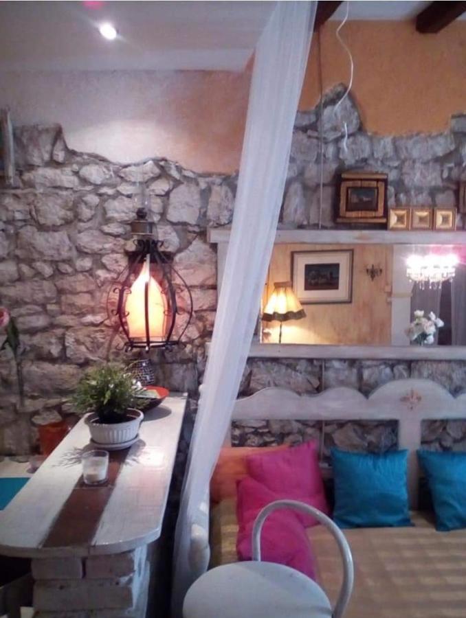 Studio Antique Rovinj Apartamento Exterior foto