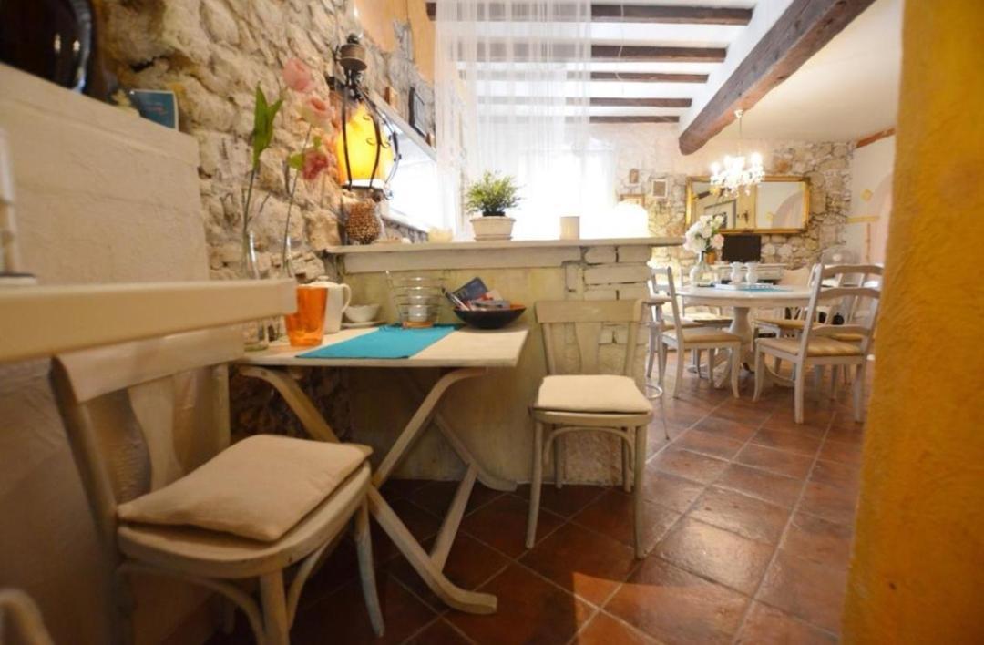 Studio Antique Rovinj Apartamento Exterior foto